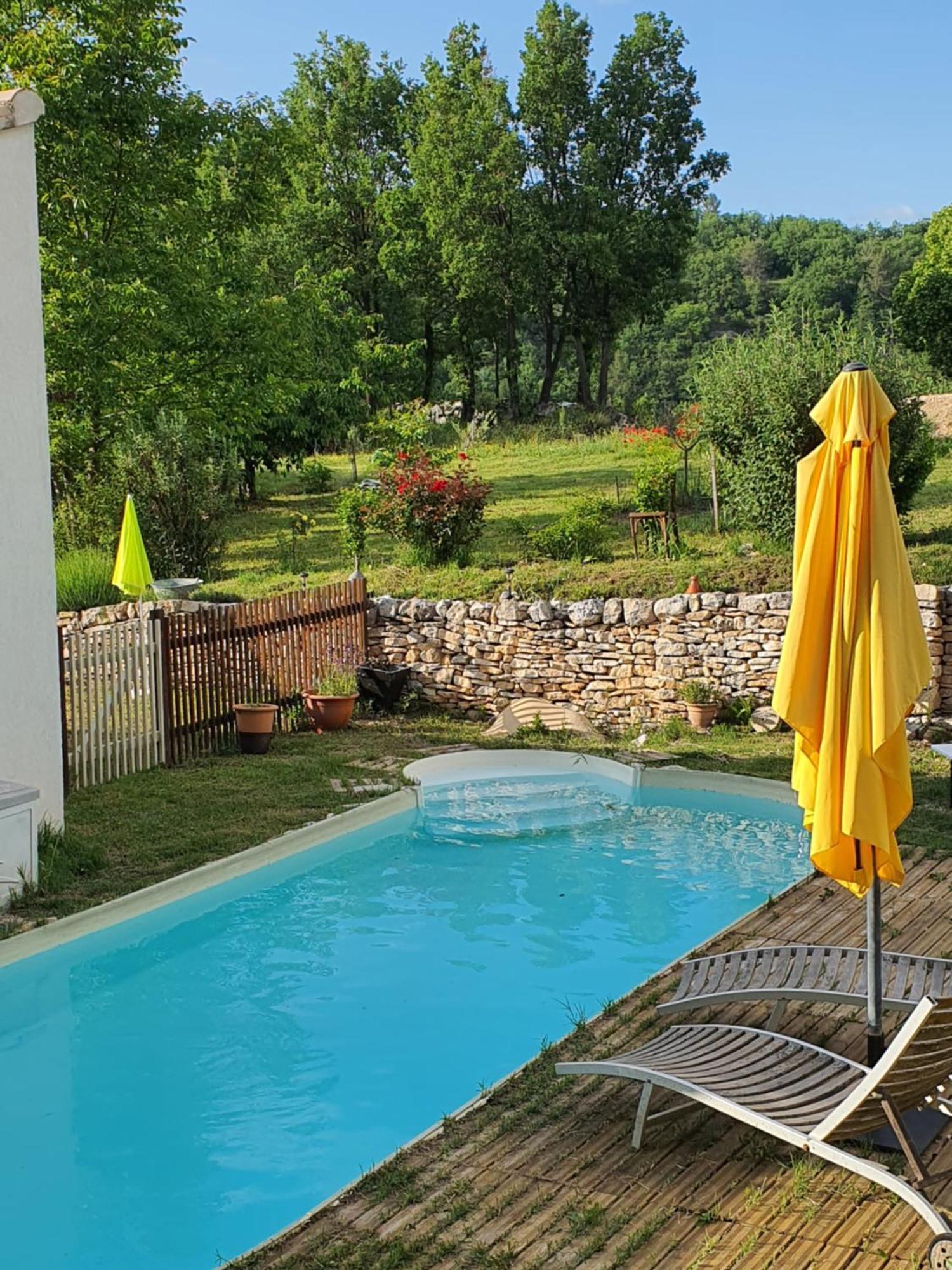 Gite Hanna En Luberon - Le Boisset De St Martin De Castillon Saint-Martin-de-Castillon エクステリア 写真