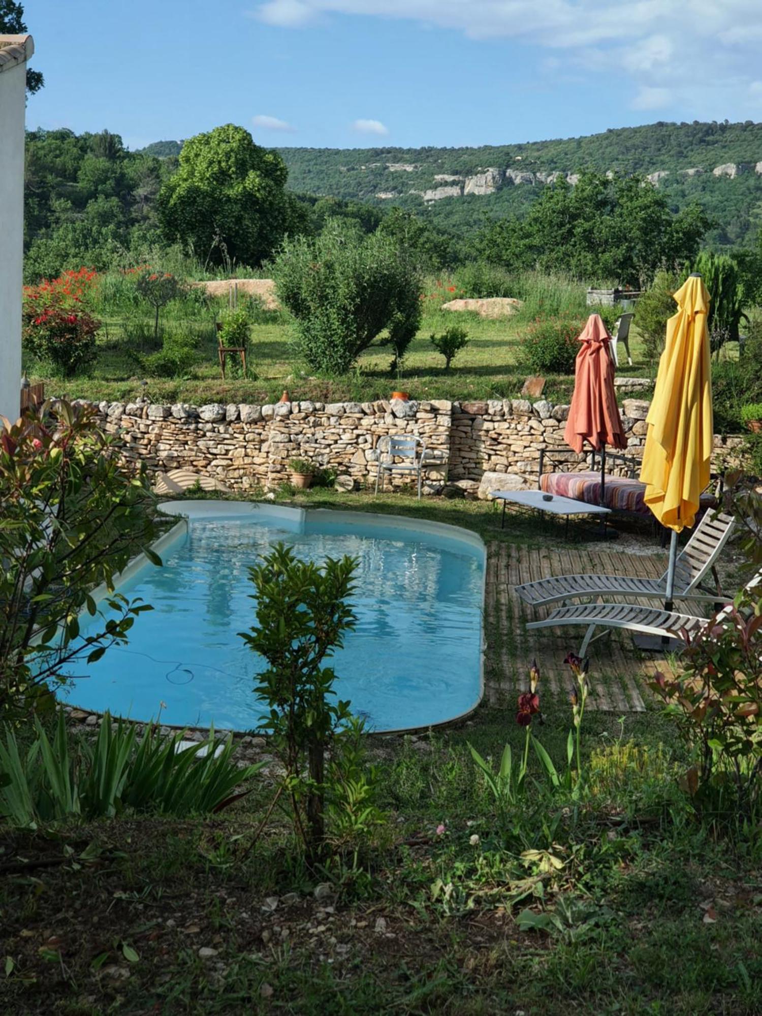 Gite Hanna En Luberon - Le Boisset De St Martin De Castillon Saint-Martin-de-Castillon エクステリア 写真